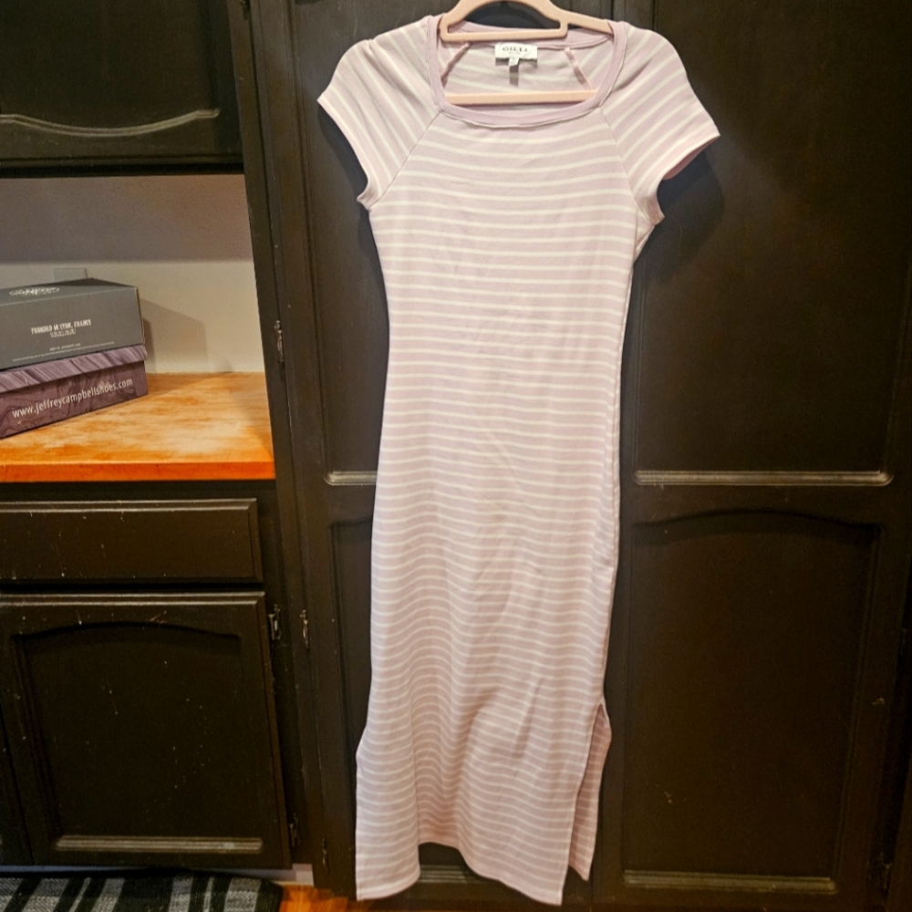 EUC Gilli Lavendar/Cream Striped Bodycon Midi Dress, Side Slit, Soft, Worn Once